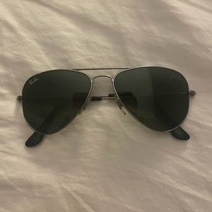 ray ban classic aviators
